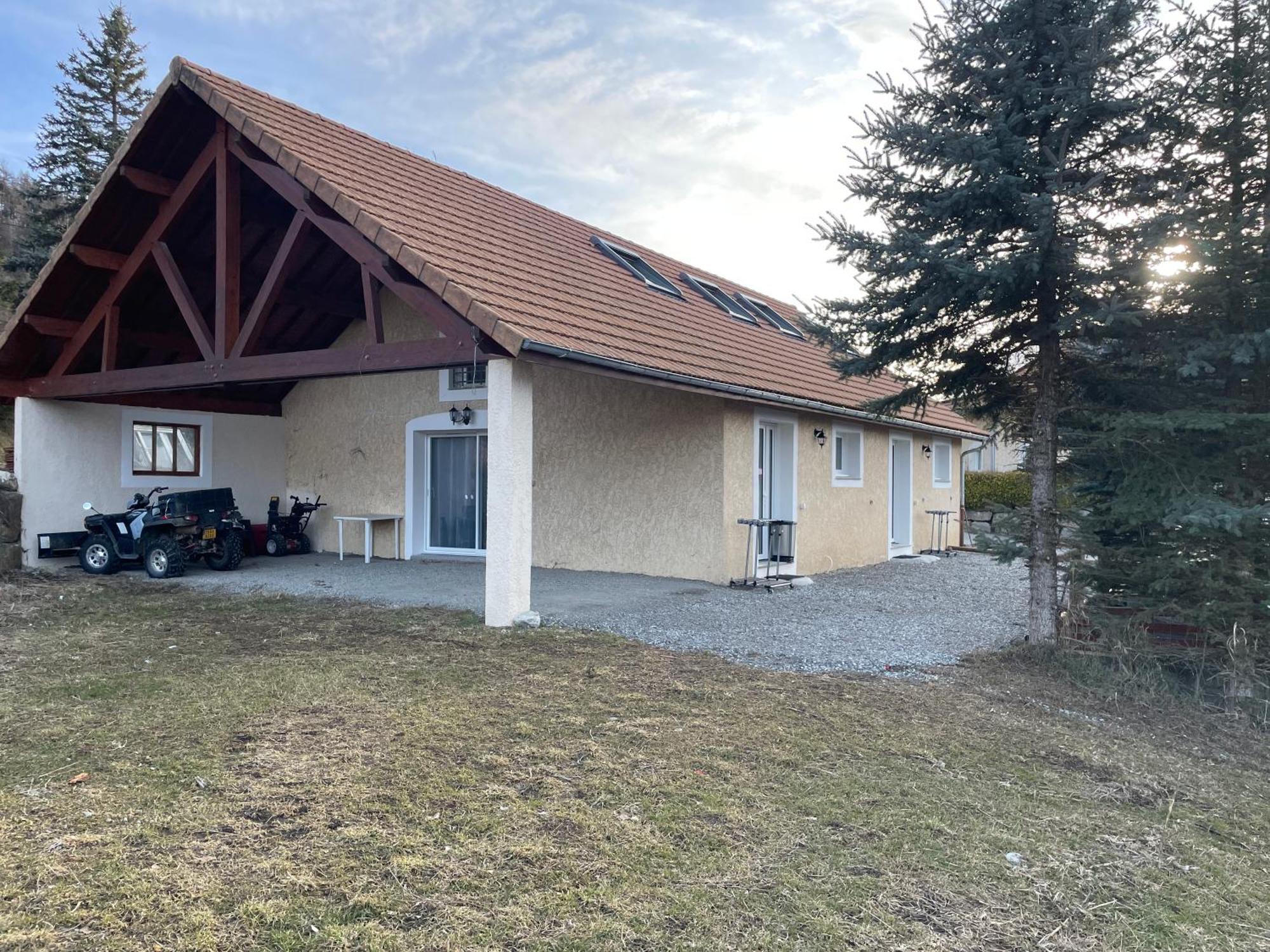 Les Gites De L'E.D.E. Saint-Leger-les-Melezes Exterior photo